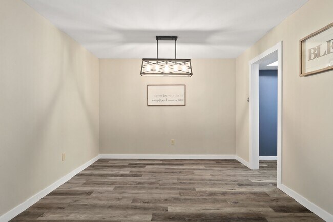 Building Photo - 17114 Beaver Springs Dr