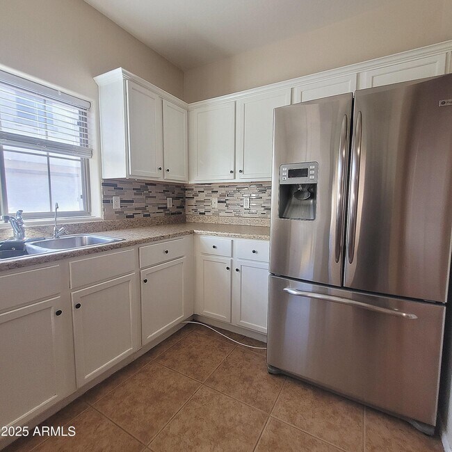 Building Photo - 17760 W Woodrow Ln