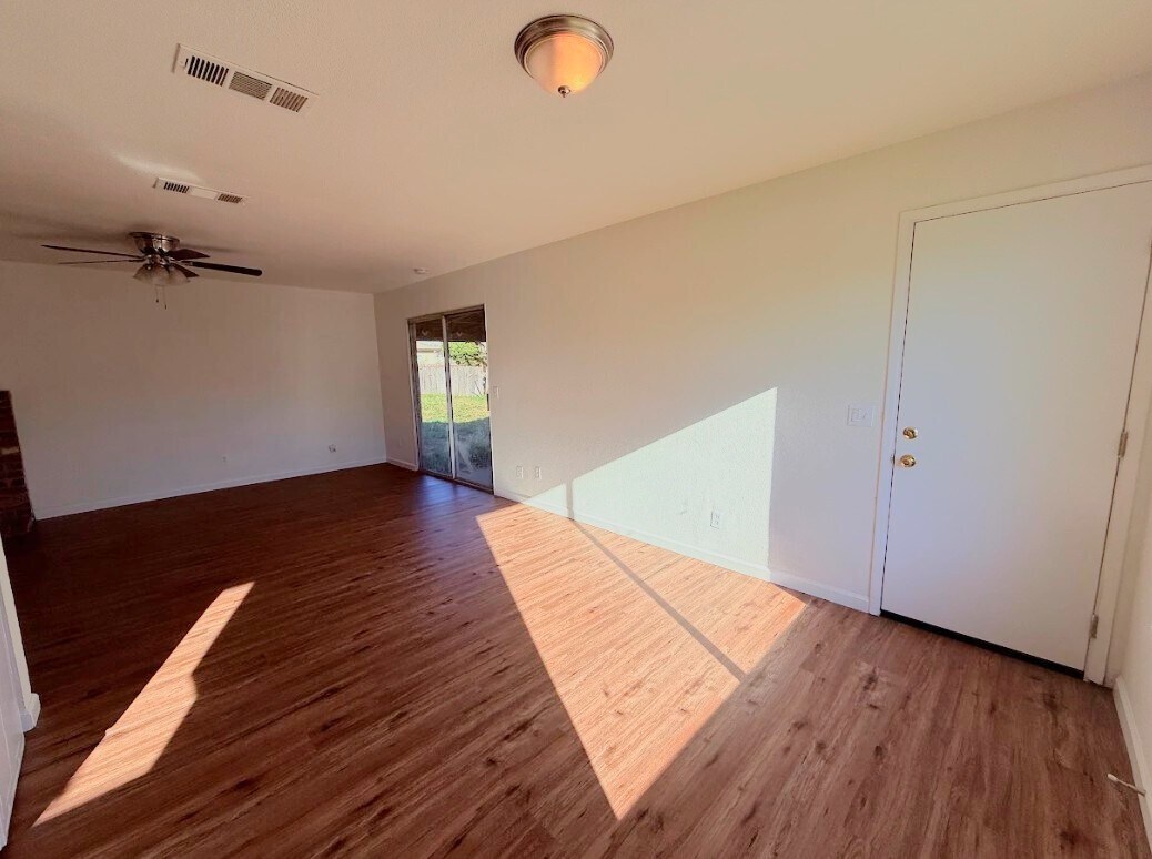 Building Photo - 1351 Virginia St