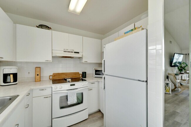 Building Photo - 840 Audubon Dr
