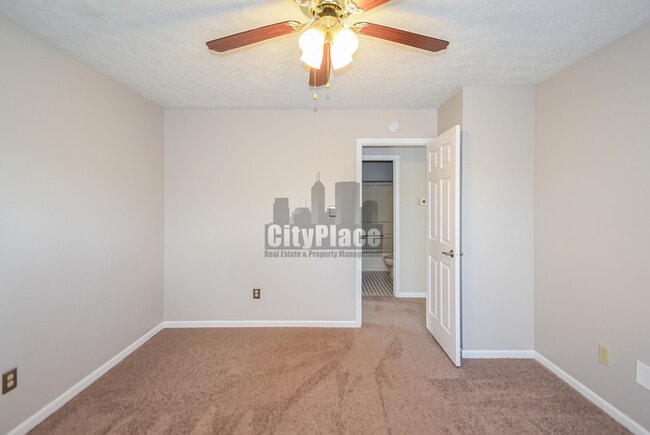 Building Photo - 3126 River Birch Dr