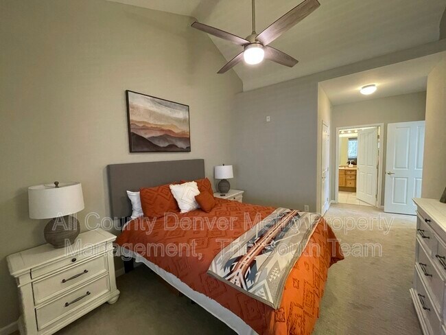 Building Photo - 8309 S Independence Cir