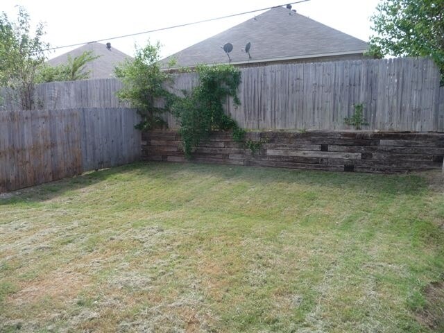Building Photo - 3124-3126 Cherry Ln