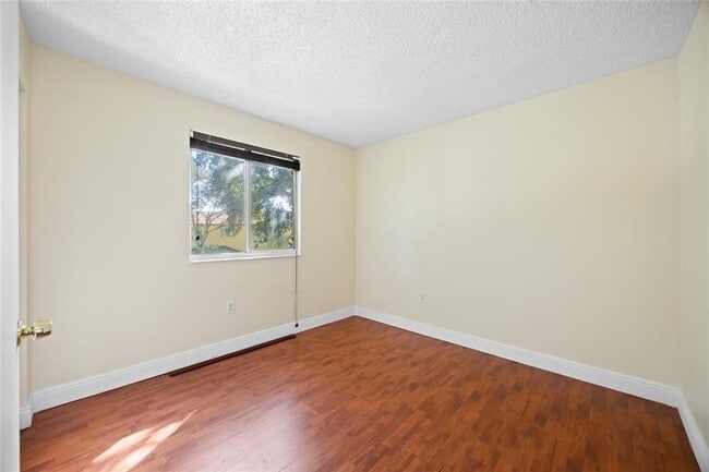 Building Photo - 1851 SW 101st Way