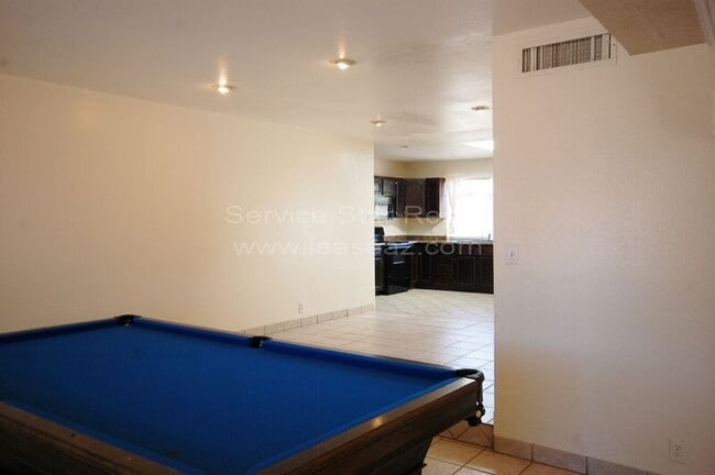 Building Photo - 3812 W Loma Ln