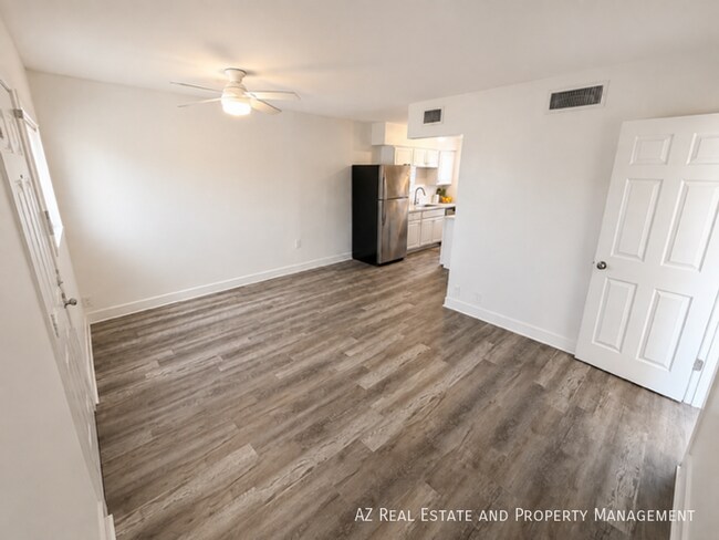 Building Photo - 3837 N 4th St