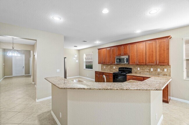 Building Photo - 10636 Ivanhoe Ln