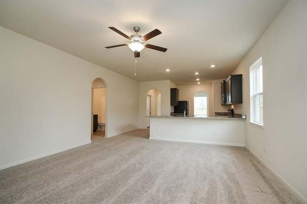 Building Photo - 569 Amberwood Pk Dr