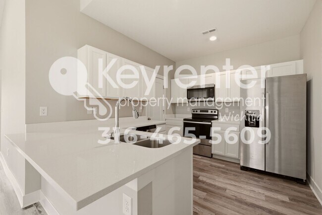 Building Photo - 16221 W Ike Ct