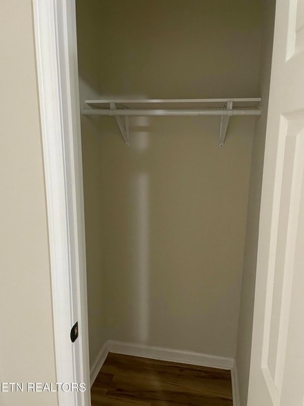 Building Photo - 440 W Outer Dr