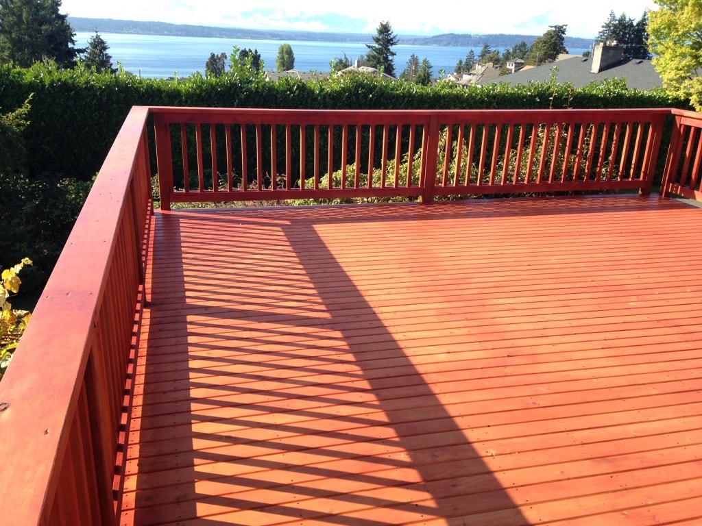 entertainment size deck - 2129 NW 201st St