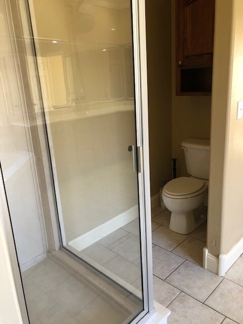 Building Photo - 6445 Dearing Rd