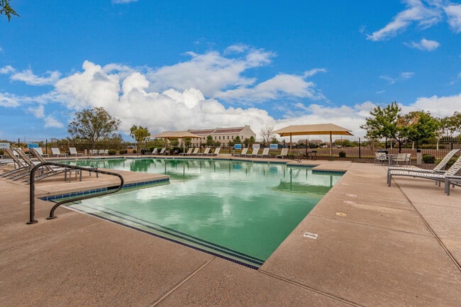 Building Photo - 41342 W Capistrano Dr