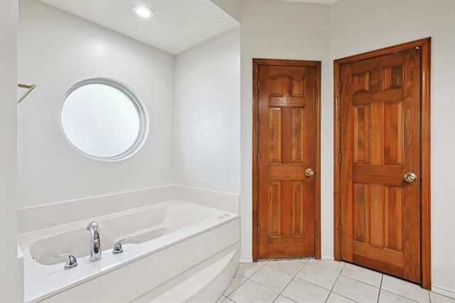 Building Photo - 7748 Incline Terrace