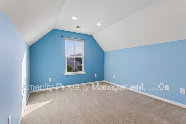 Building Photo - 109 Bigler Dr