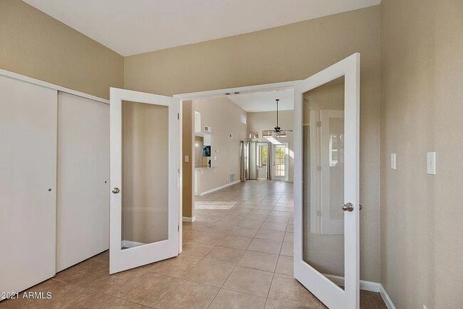 Building Photo - 1133 N 92nd St