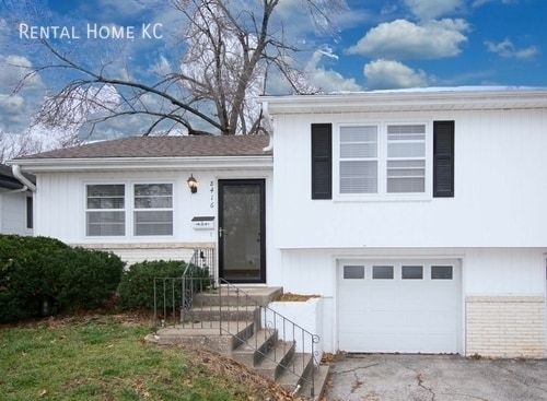 Building Photo - 8416 Lowell Ave