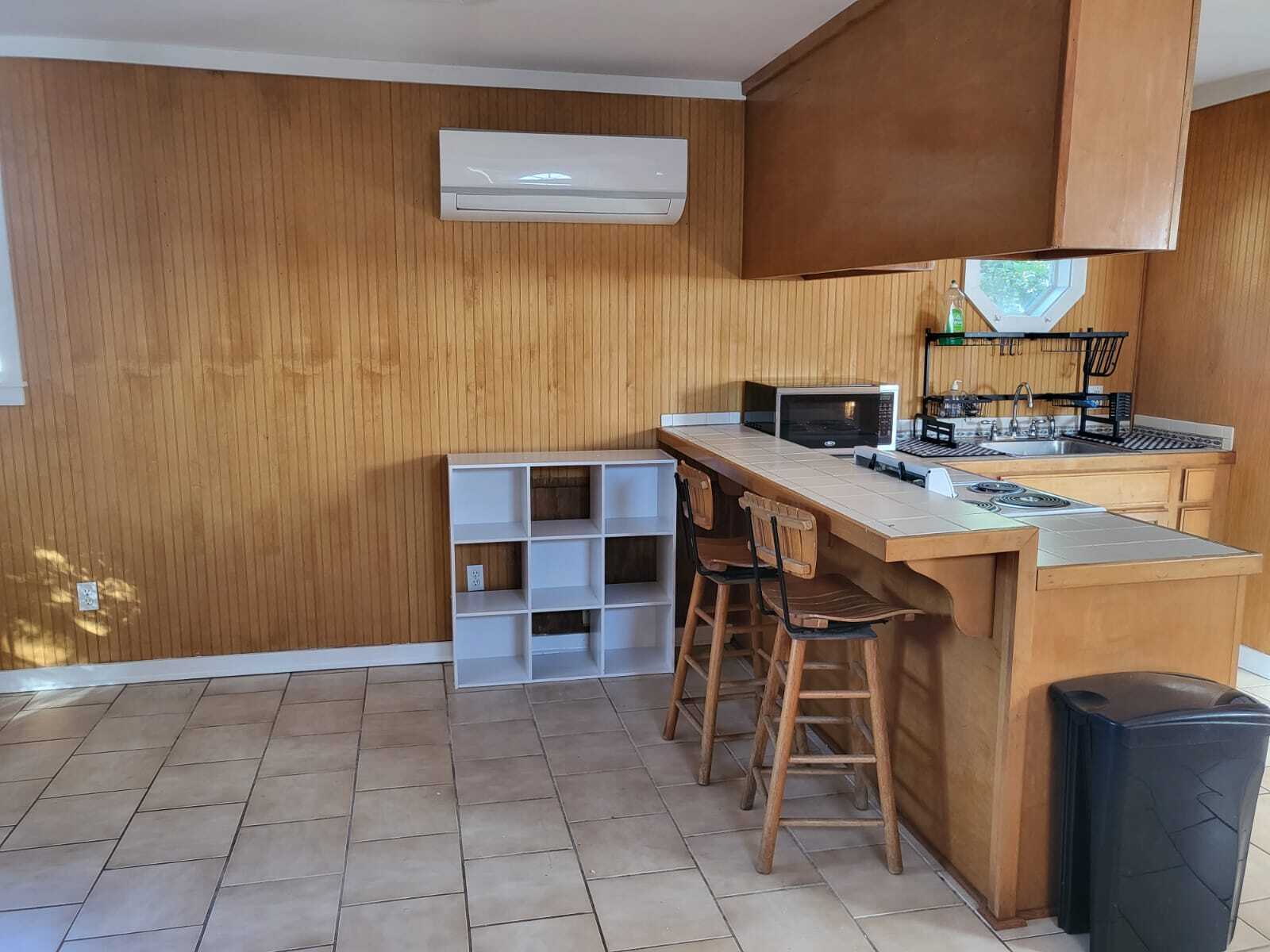 Building Photo - 422 Seabreeze Dr