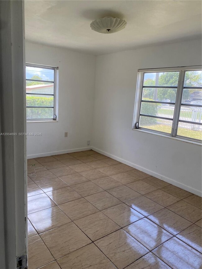 Building Photo - 14315 NW 12th Ave