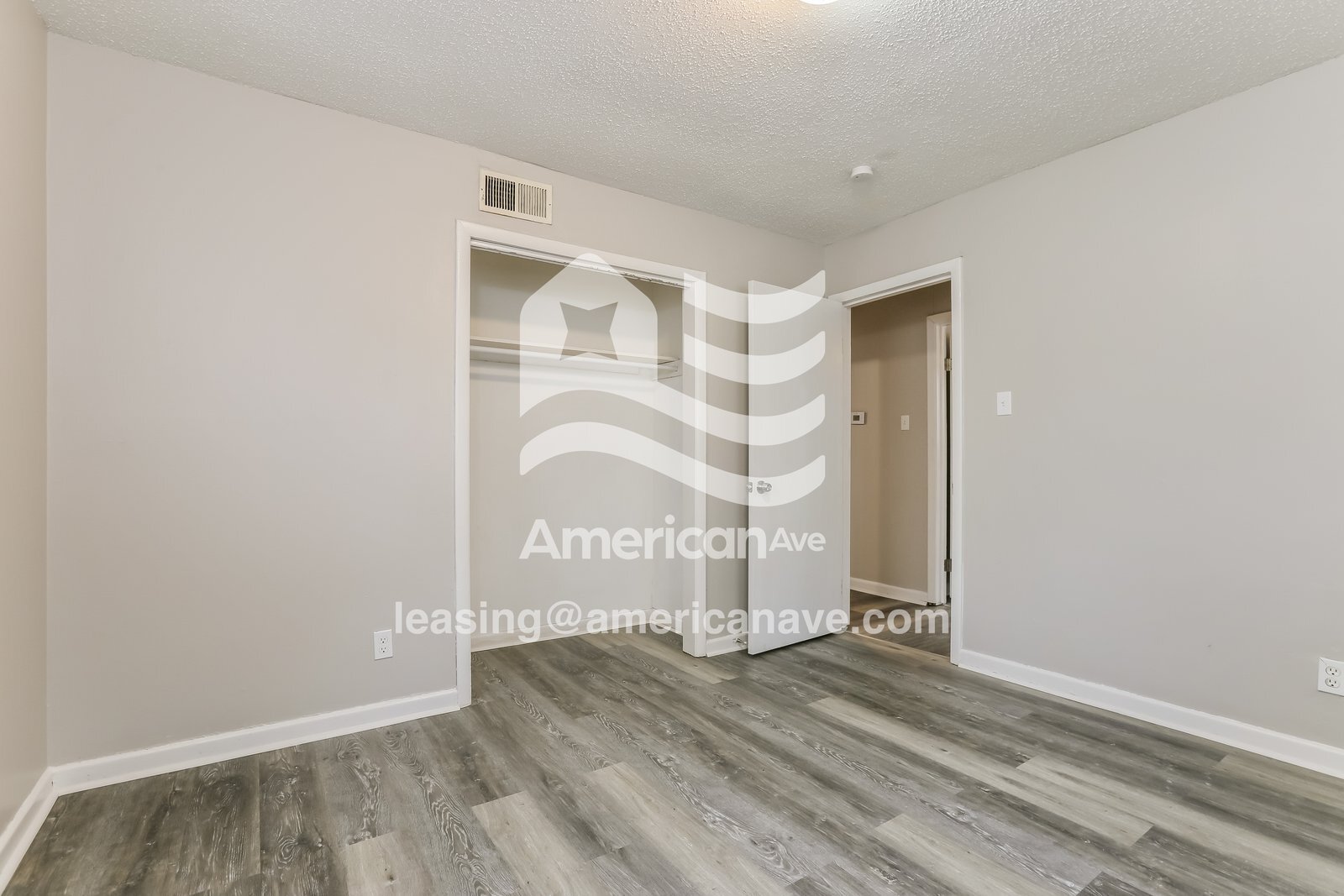 Building Photo - 7001 Eddy Ln