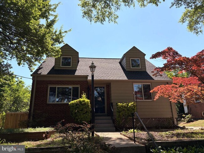 Building Photo - 3517 56th Pl