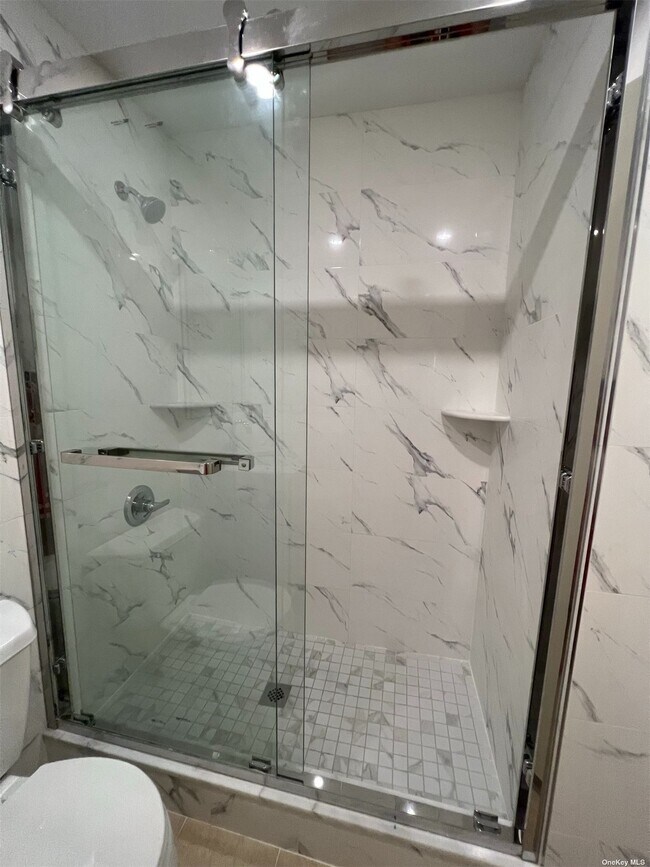 Building Photo - 45-87-87 160th St