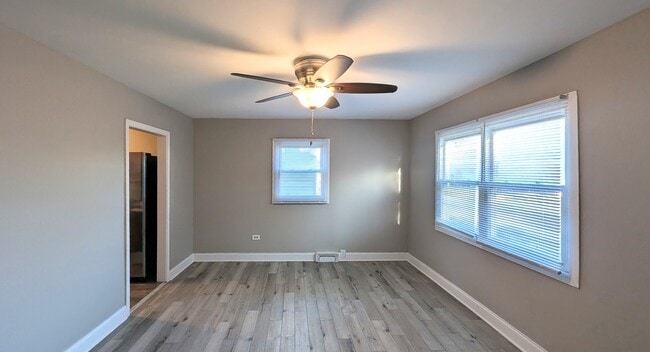 Building Photo - 923 Jasper St