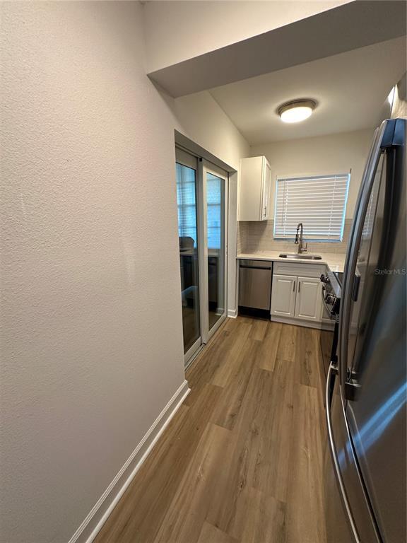 Building Photo - 4700 Cove Cir
