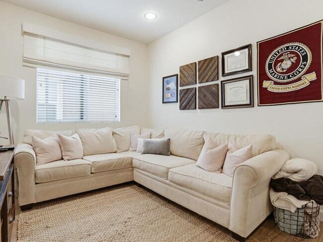 Building Photo - Stylish 3BR Home in Santee | Solar | Garage | Resort-Style Amenities