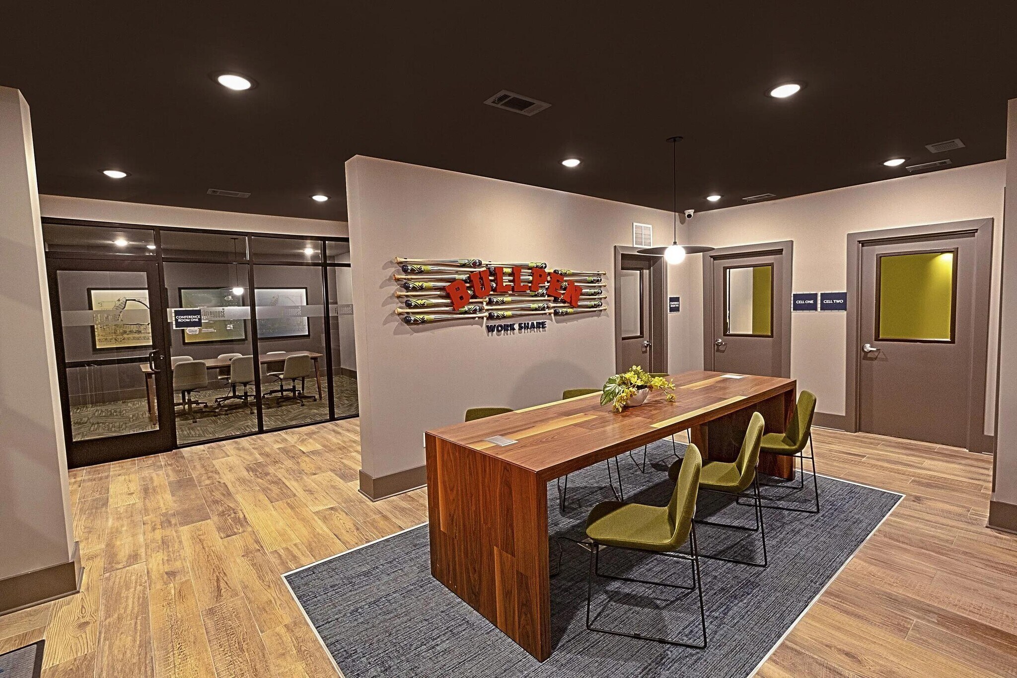 Building Photo - 44 Braves Ave