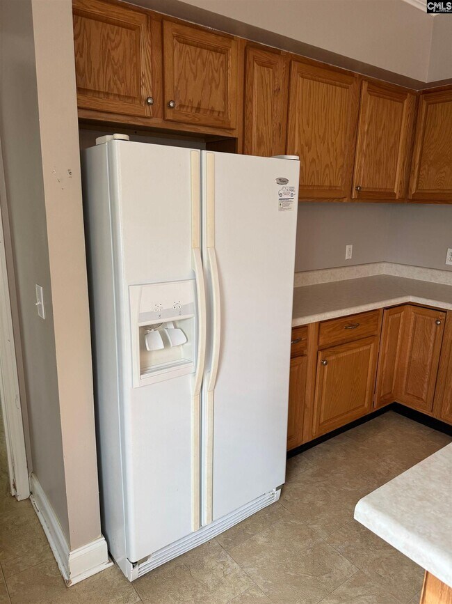 Building Photo - 121 Summerfield Dr