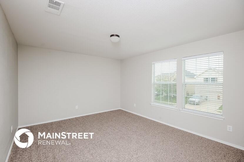 Building Photo - 12205 Hunters Crossing Ln