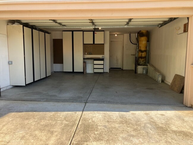 Building Photo - 5200 Dunham Ct