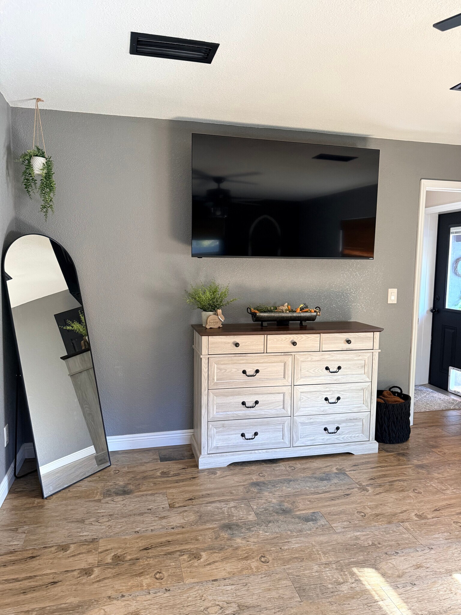 Building Photo - 1210 40th Ave