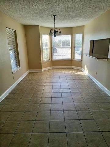 Building Photo - 4800 Pontchartrain Dr