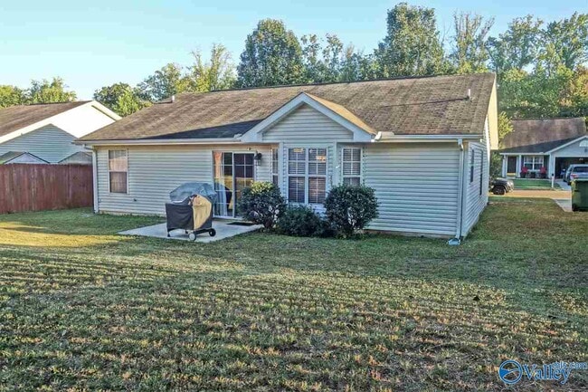 Building Photo - 166 Sandy Hollow Dr NW