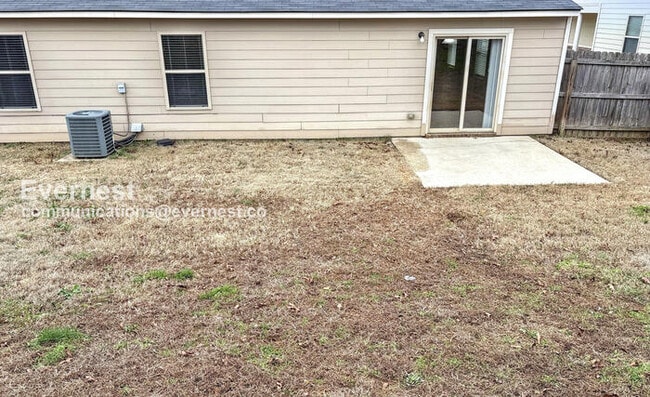 Building Photo - 29766 Westfield Dr