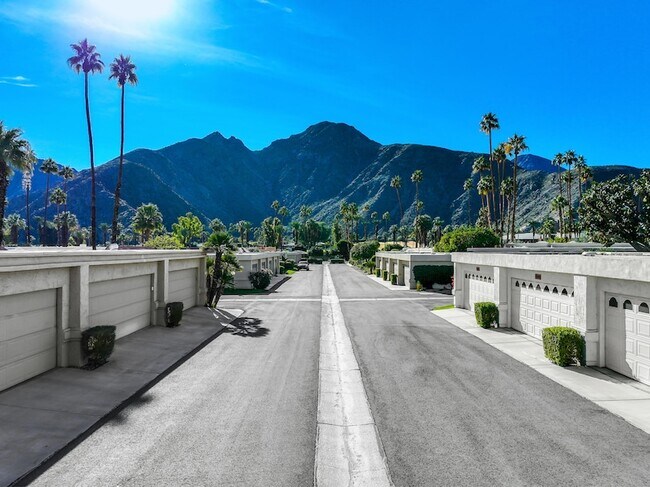 Building Photo - 45705 Hopi Rd