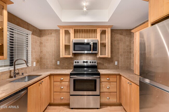 Building Photo - 7575 E Indian Bend Rd