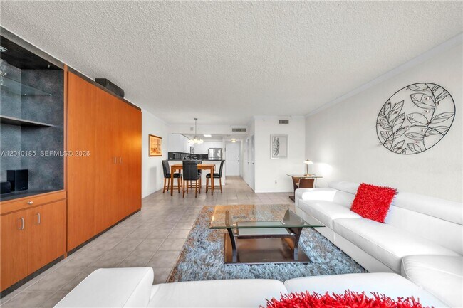Building Photo - 2501 S Ocean Dr