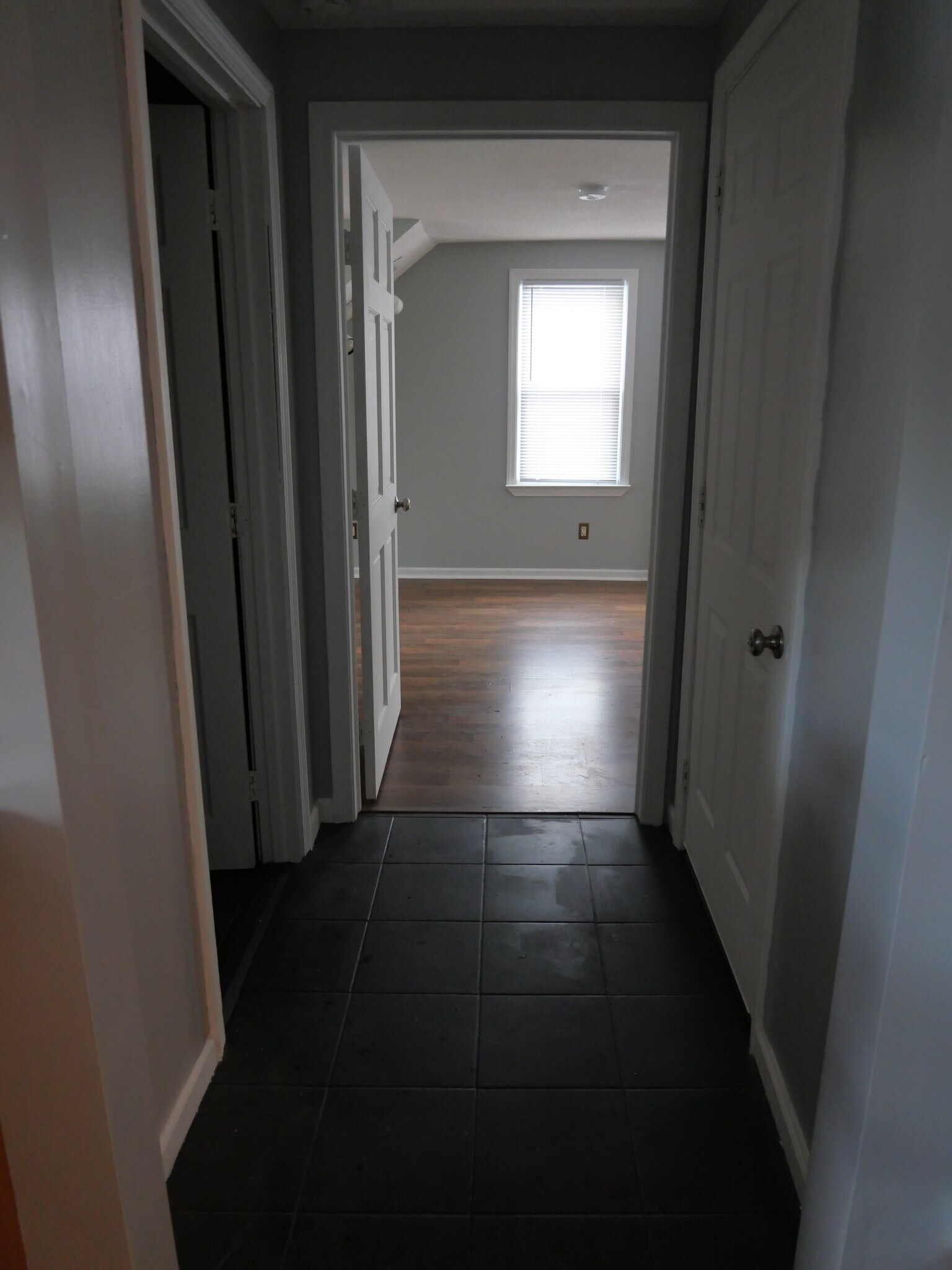 Hallway - 55 Makara St