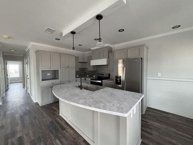 Building Photo - 1005 Morgan Jones Dr