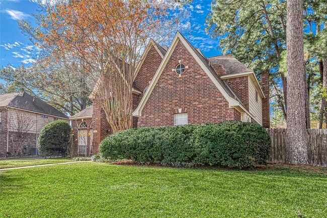 Building Photo - 13135 Finch Brook Dr