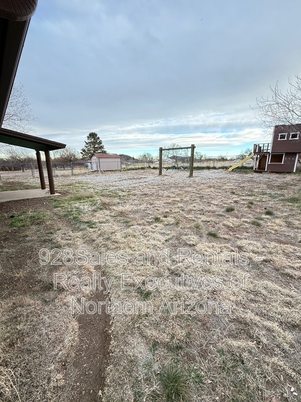 Building Photo - 11385 Homestead Ln