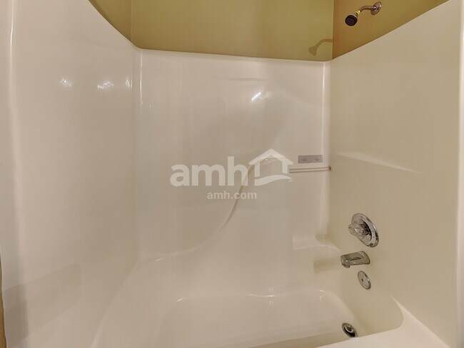 Building Photo - 1159 Fiesta Dr