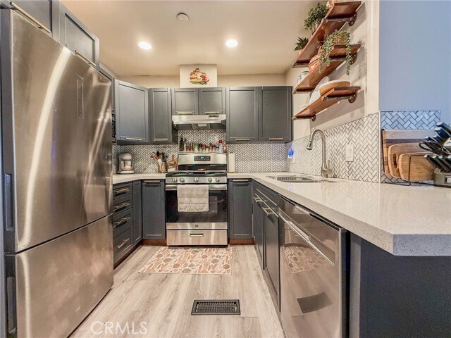 Primary Photo - 25755 Via Lomas