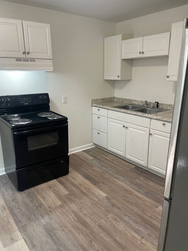 Building Photo - Adorable 3 Bedroom in Winston Salem