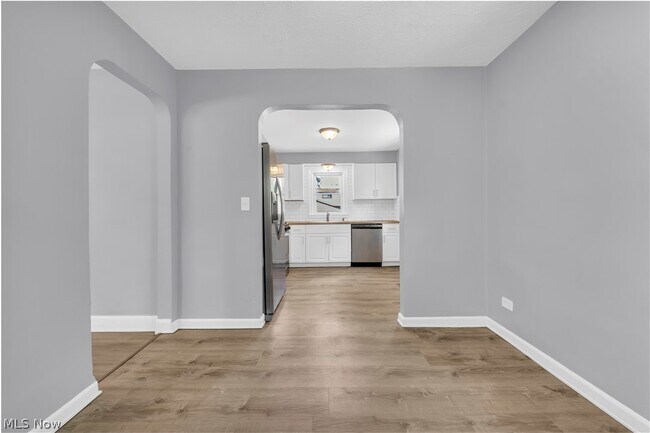 Building Photo - 19409 Raymond St