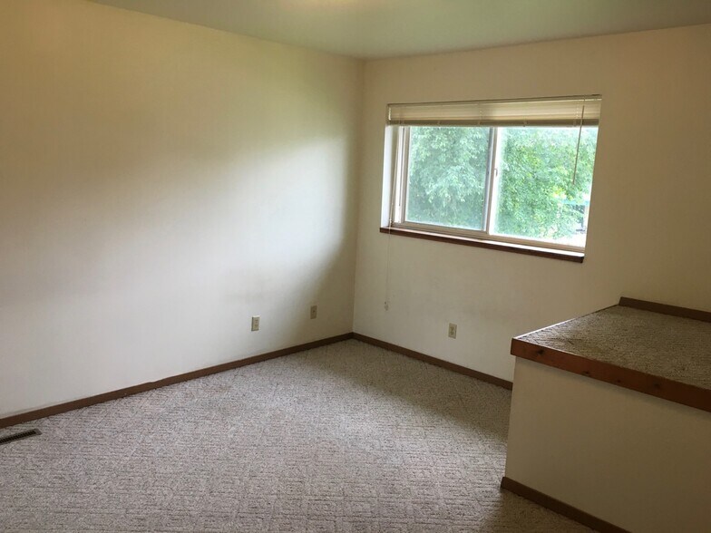 Bedroom 1 - 1114 1st Ave