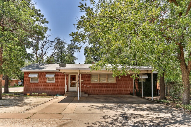 Building Photo - 3801 26th St